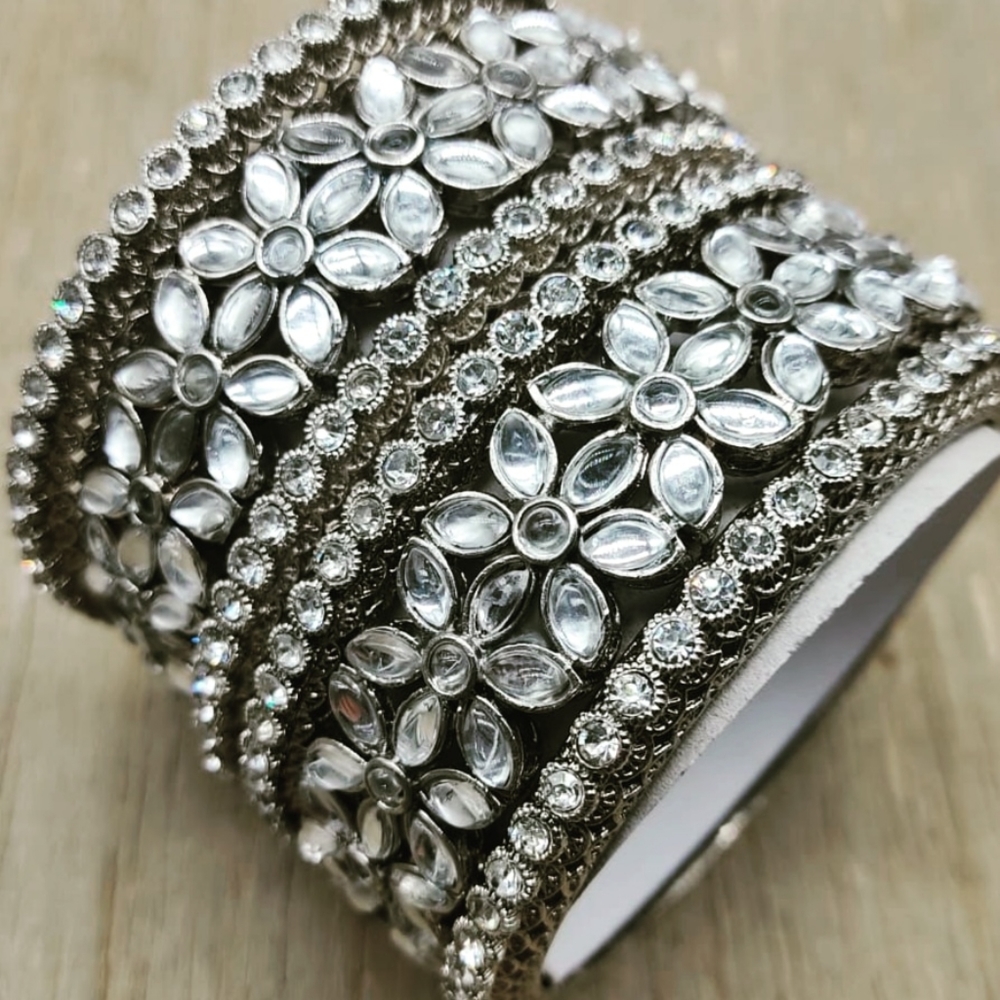 Jewelry - Picture 5 of 7